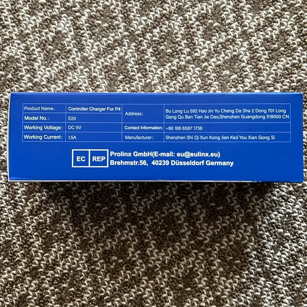BRAND NEW - Dual charging dock for PS4